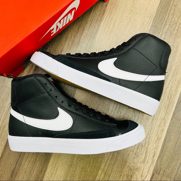 Nike Blazer Mid '77 - Picture 3 of 7